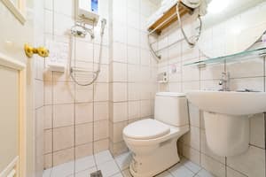 thumbnail: Bathroom