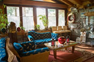 thumbnail: Interior