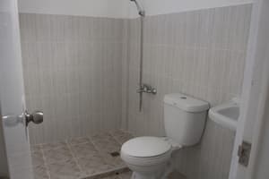 thumbnail: Bathroom shower