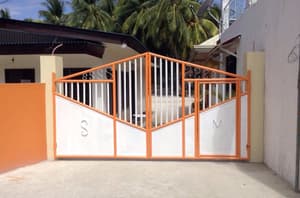 thumbnail: Property entrance