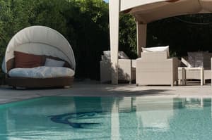 thumbnail: Outdoor pool