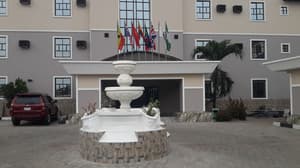 thumbnail: Exterior
