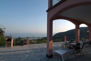 thumbnail: Terrace/patio