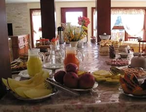 thumbnail: Breakfast area