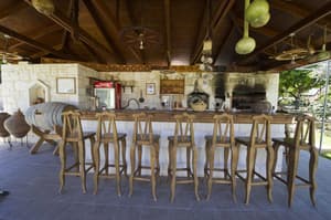 thumbnail: Dining