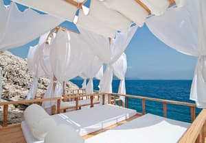thumbnail: Sundeck