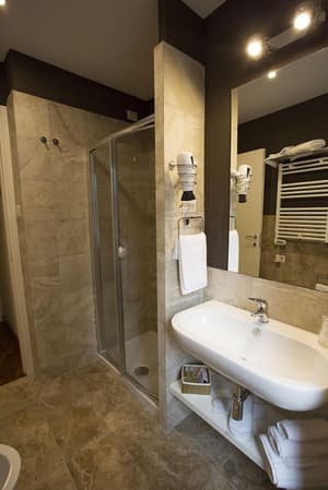 thumbnail: Bathroom