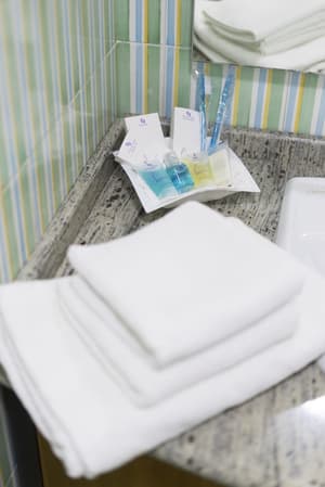 thumbnail: Room service - dining