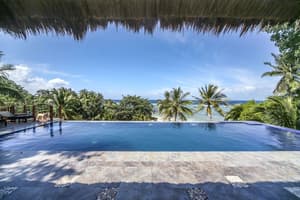 thumbnail: Infinity pool