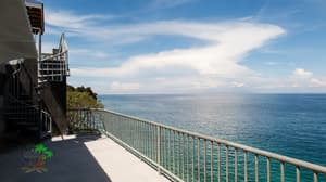thumbnail: Terrace/patio