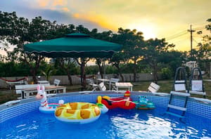 thumbnail: Outdoor pool