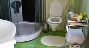 thumbnail: In-room dining