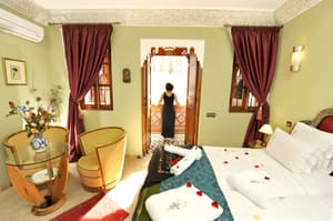 thumbnail: Interior
