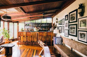 thumbnail: Bar (on property)