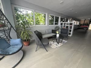 thumbnail: Reception