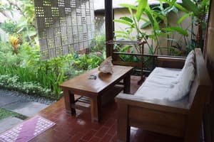 thumbnail: Balcony