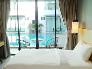 thumbnail: Room