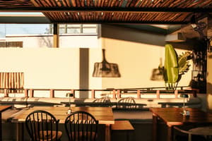 thumbnail: Restaurant