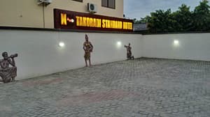 thumbnail: Parking