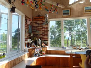 thumbnail: Interior