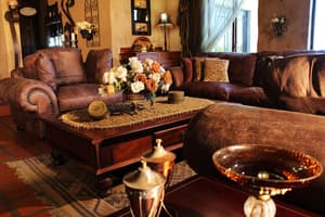 thumbnail: Interior entrance