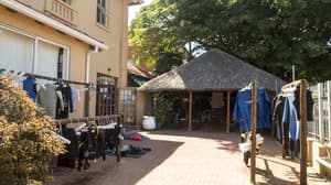 thumbnail: Front of property