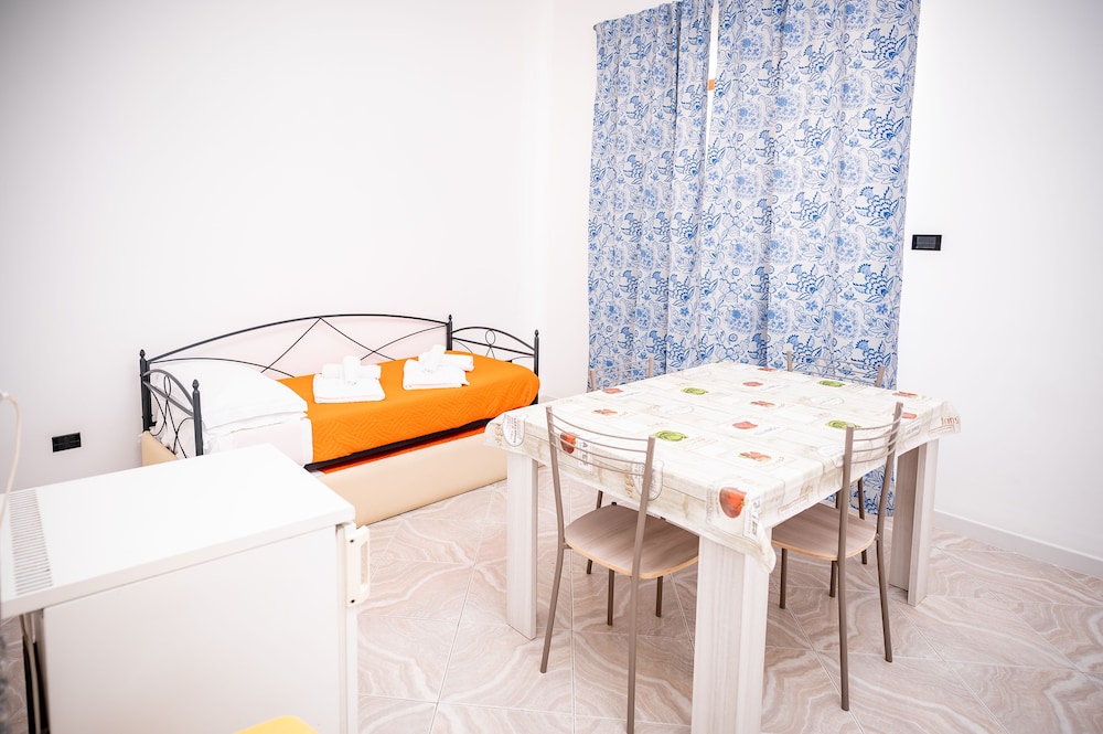 Restaurant-cafeteria