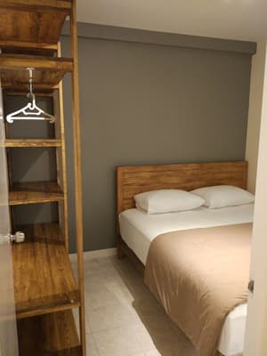 thumbnail: Interior detail