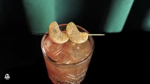 thumbnail: Bar (on property)