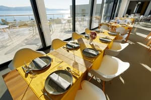 thumbnail: Restaurant