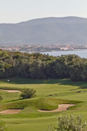 thumbnail: Golf