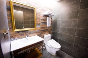 thumbnail: Bathroom