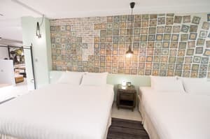 thumbnail: Room