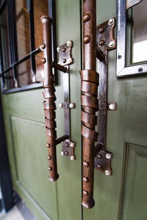 thumbnail: Exterior detail