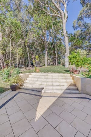 thumbnail: Property grounds