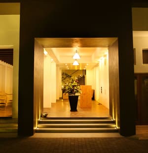thumbnail: Property entrance