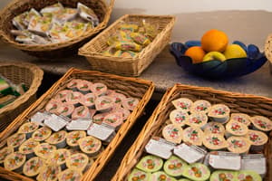 thumbnail: Breakfast buffet