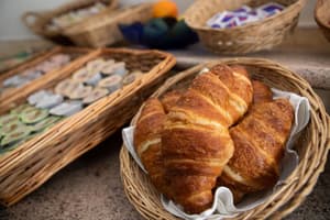 thumbnail: Breakfast buffet