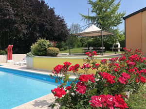 thumbnail: Outdoor pool