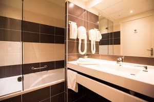 thumbnail: Bathroom