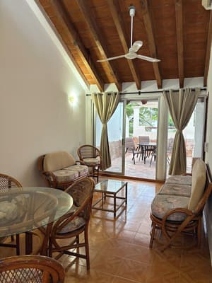 thumbnail: Living area