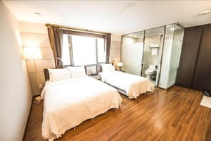 thumbnail: Room