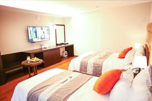 thumbnail: Room
