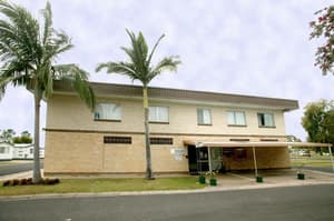 thumbnail: Exterior
