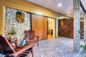 thumbnail: Terrace/patio
