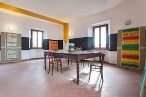 thumbnail: Interior