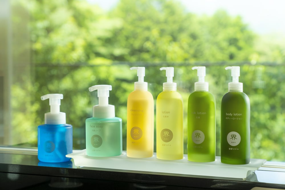 Bathroom amenities