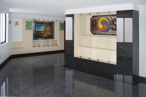 thumbnail: Interior