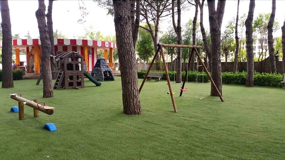 Children’s Play Area - Outdoor