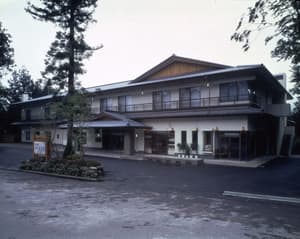 thumbnail: Exterior